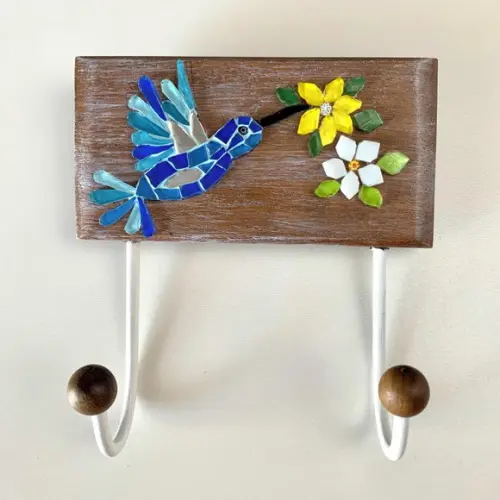 Cabideiro em Mosaico Madeira Beija-flor 2 Ganchos