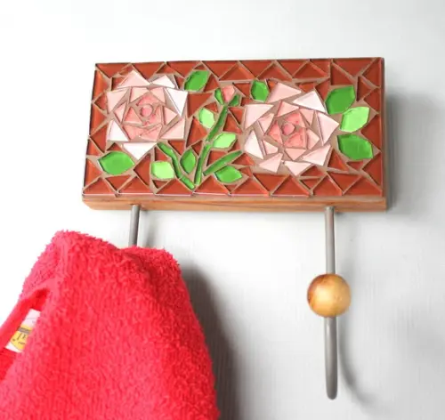 Cabideiro em Mosaico Rosas 2 Ganchos