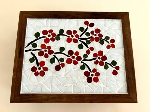 Caixa de Chá em Mosaico Flores Vermelhas