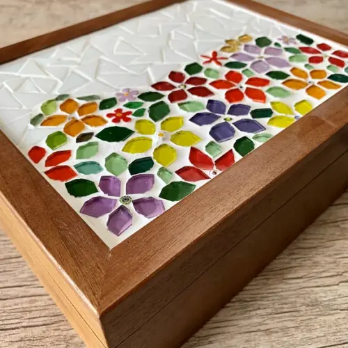 Caixa de Chá em Mosaico Primavera
