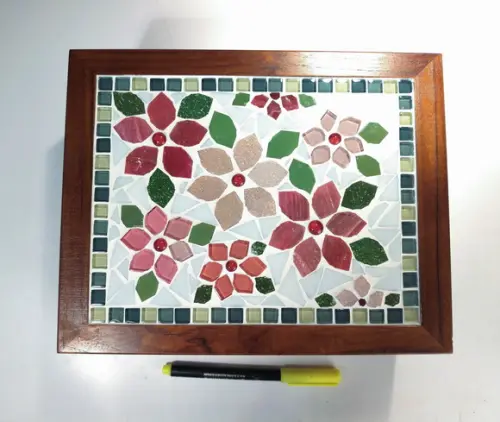 Caixa de Chá ou Multiuso em Mosaico Flores Rosas
