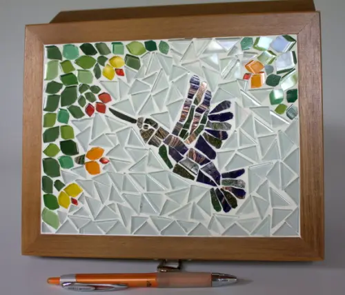 Caixa de Costura Beija-flor em Mosaico