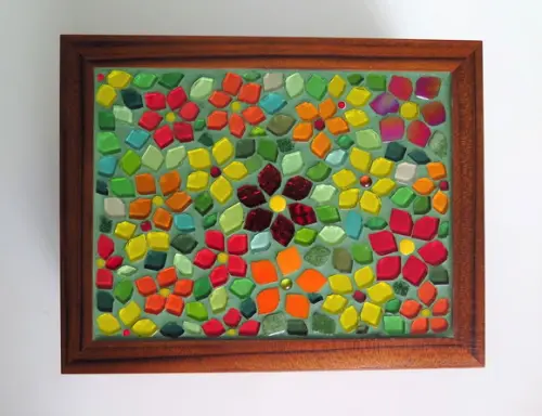 Caixa de Costura em Mosaico Flores