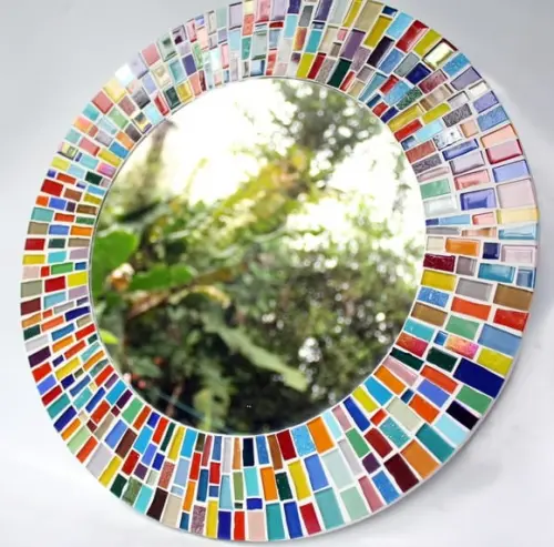 Espelho em Mosaico Colorido