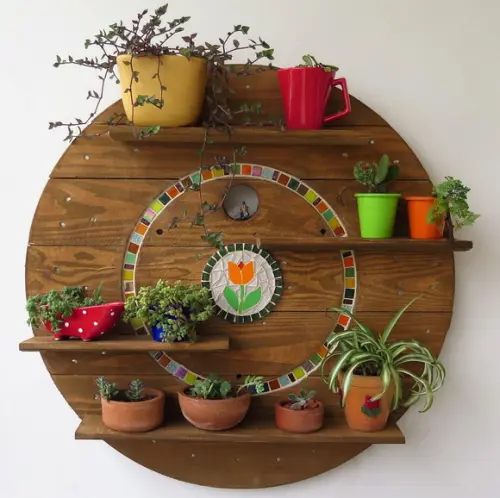 Estante Rústica Sustentável Mosaico para Suculentas Tulipa