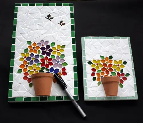 Jogo de Quadrinhos Florido em Mosaico