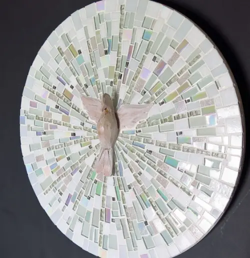 Mandala Divino em mosaico raios brancos