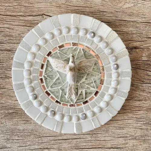 Mandala Divino Espírito Mosaico Branca com Dourado