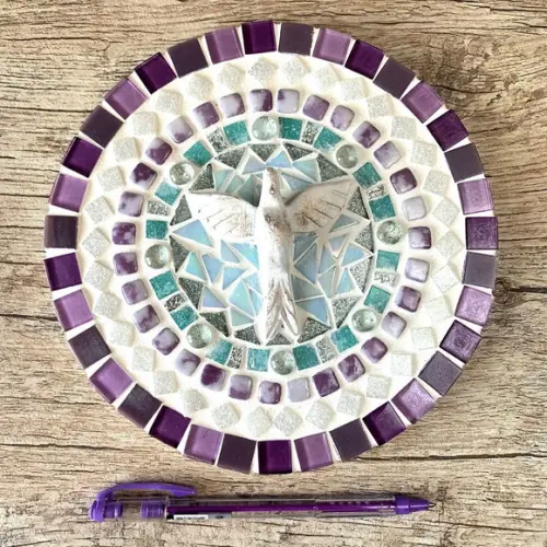 Mandala Divino Espírito Mosaico Lilás