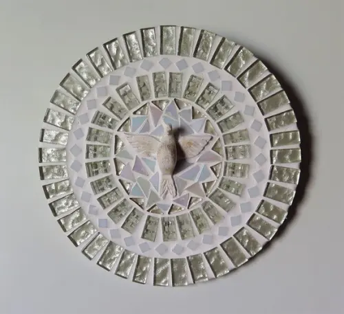 Mandala Divino Espírito Santo Branca 20 cm