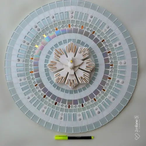 Mandala Divino Espírito Santo Branca 50