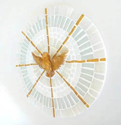 Mandala Divino Espírito Santo Branca e Dourada
