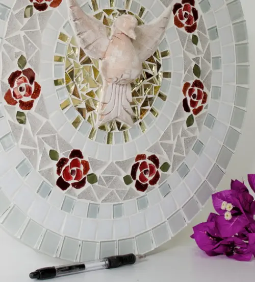 Mandala Divino Espírito Santo com Rosas