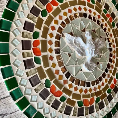 Mandala Divino Espírito Santo em Mosaico