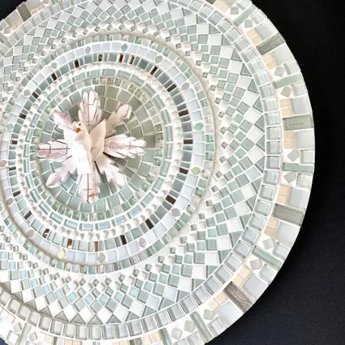 Mandala Divino Espírito Santo em Mosaico