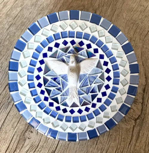 Mandala Divino Espírito Santo em Mosaico Azul