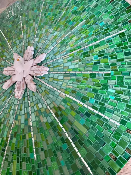 Mandala Divino Espírito Santo em Mosaico Raios Verde