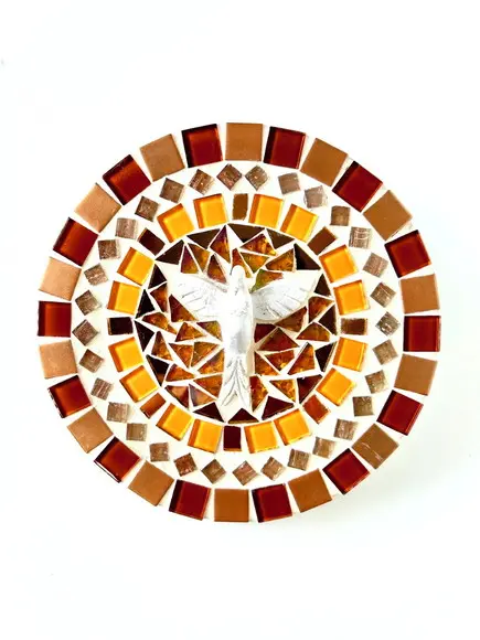 Mandala em Mosaico Divino Espírito Santo