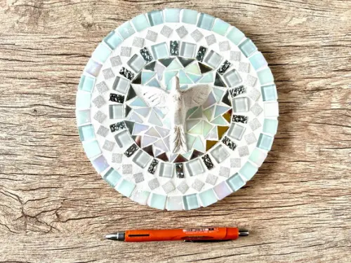 Mandala em Mosaico Divino Espírito Santo