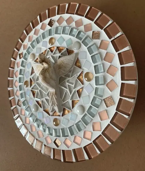Mandala em Mosaico Divino Espírito Santo