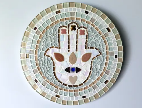 Mandala em Mosaico Hamsá