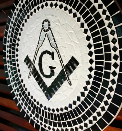 Mandala em Mosaico Maçonaria