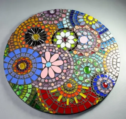 Mandala em Mosaico Multicolorida Base Cerâmica