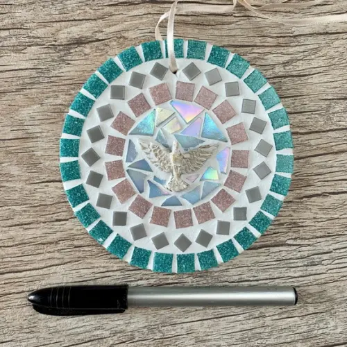 Mandalinha Divino em Mosaico Verde e Rosa