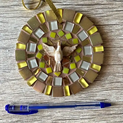 Mini Mandala Divino em Mosaico Amarela