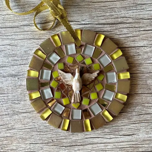 Mini Mandala Divino em Mosaico Amarela