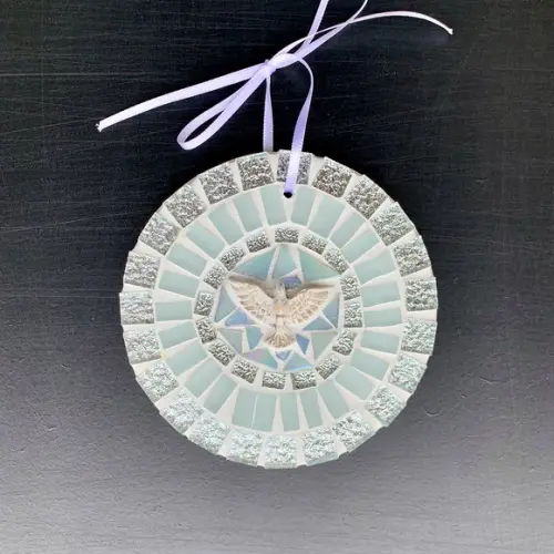 Mini Mandala Divino em Mosaico Branca e Prata