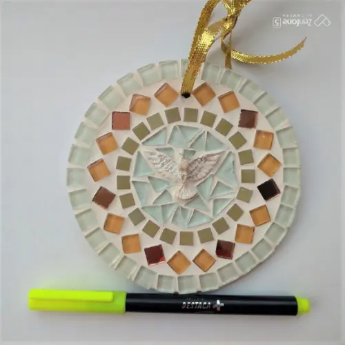 Mini Mandala Divino em Mosaico Ocre