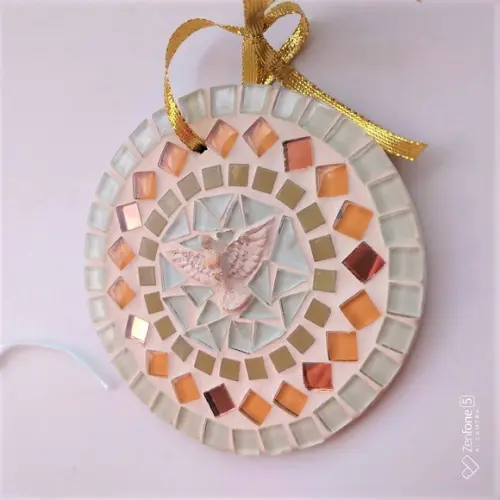 Mini Mandala Divino em Mosaico Ocre