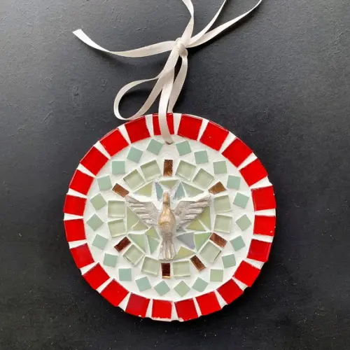 Mini Mandala Divino em Mosaico Vermelha