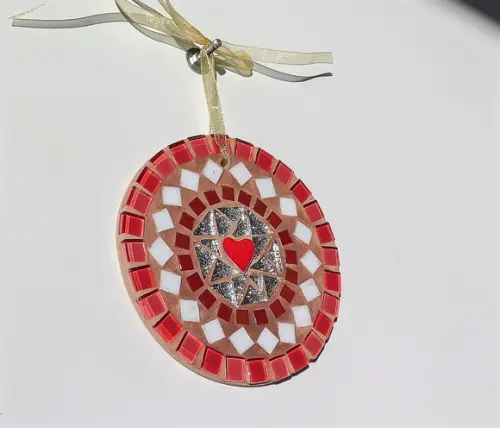 Mini Mandala em Mosaico Coração