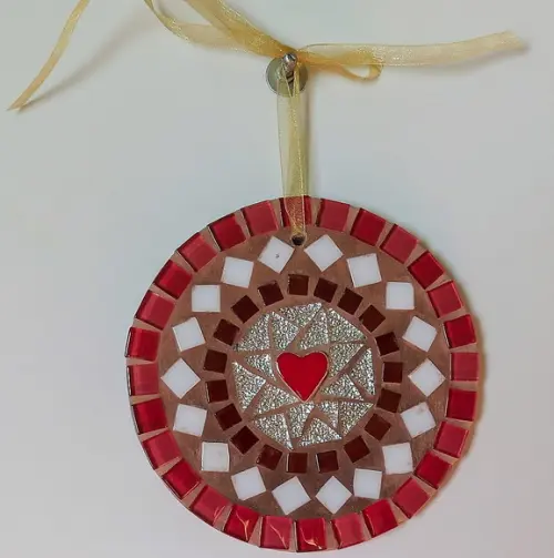 Mini Mandala em Mosaico Coração