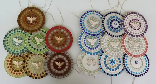 Mini Mandala em Mosaico Nossa Senhora