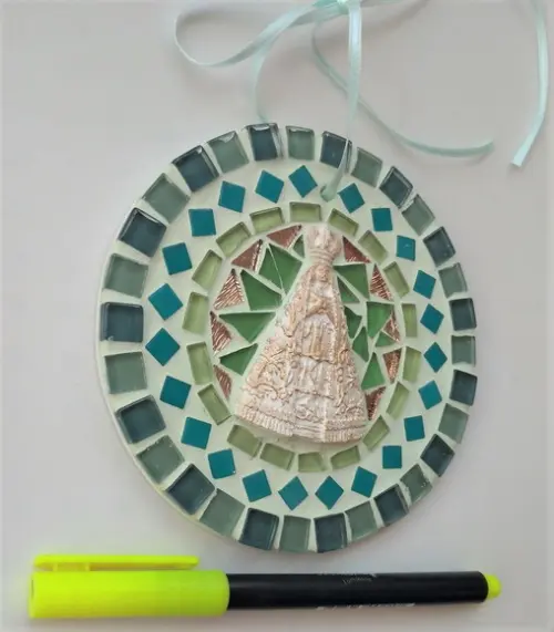 Mini Mandala em Mosaico Nossa Senhora Verde