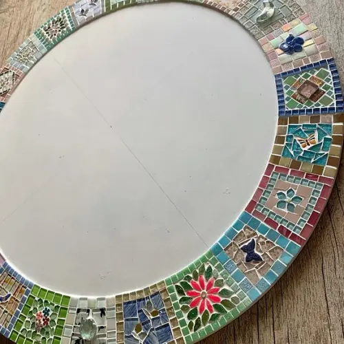 Moldura de Espelho em Patchwork de Mosaico (sem Espelho)