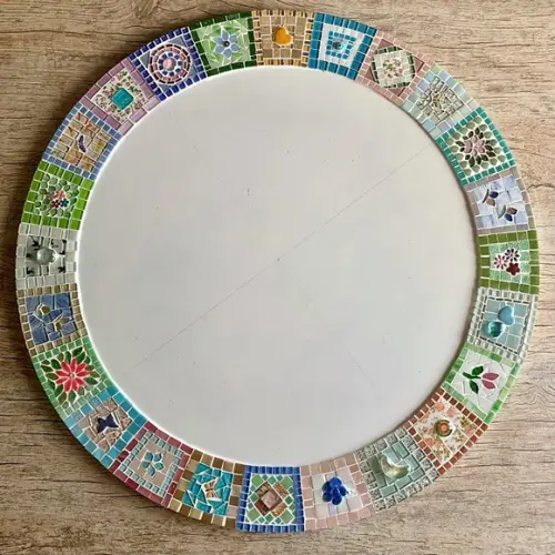 Moldura de Espelho em Patchwork de Mosaico (sem Espelho)
