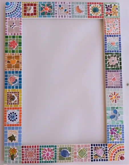 Moldura em Mosaico Patchwork sem Espelho