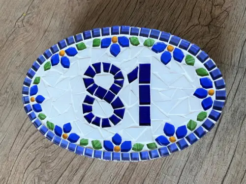 Número Apartamento em Mosaico Floral