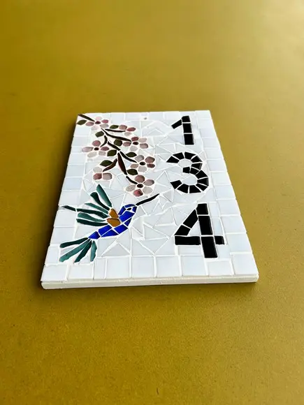 Número para Apartamento em Mosaico Cerejeira e Beija Flor