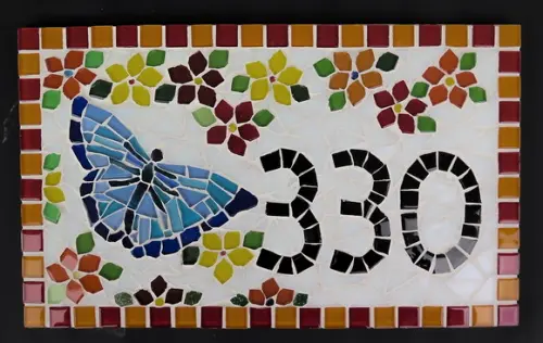 Número para Casa em Mosaico Borboleta