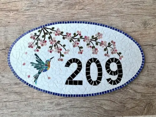 Número para Casa em Mosaico Cerejeiras com Beija Flor