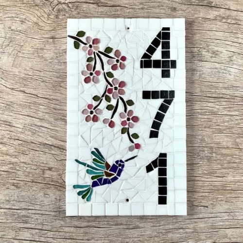 Número para Casa em Mosaico Cerejeiras com Beija Flor