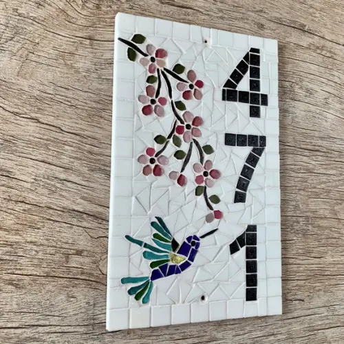 Número para Casa em Mosaico Cerejeiras com Beija Flor