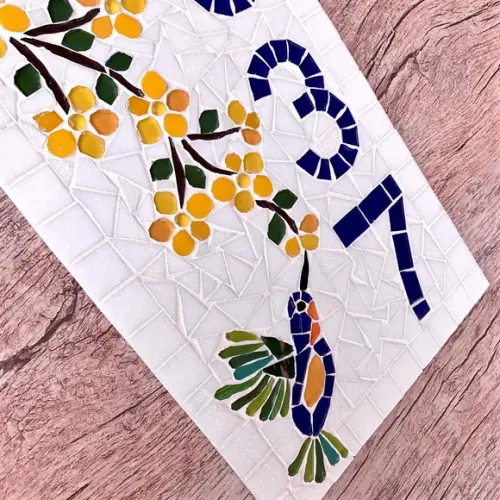 Número para Casa em Mosaico Flores com Beija Flor