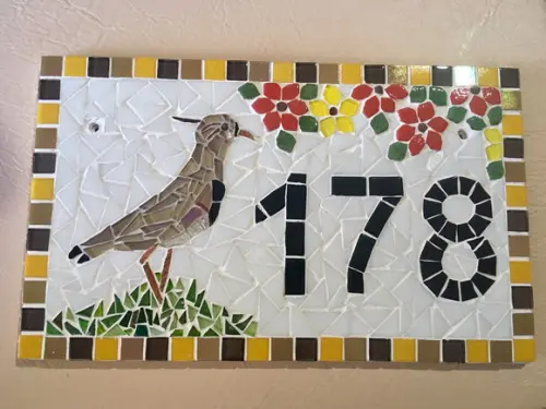 Número para Casa em Mosaico Quero Quero