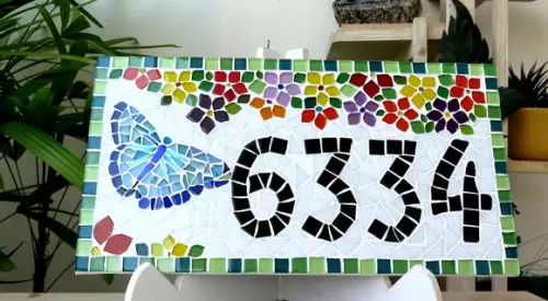 Placa com Número para Casa em Mosaico Borboleta